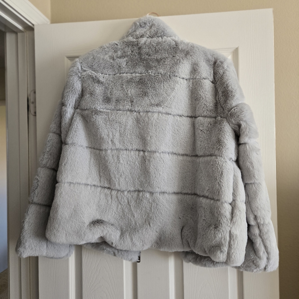 Tahari Gray Ski & Snow Jacket - Picture 3 of 4
